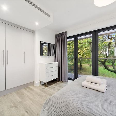 Executive Apartments In Bermondsey Free Wifi & Aircon By City Stay Aparts 런던 외부 사진