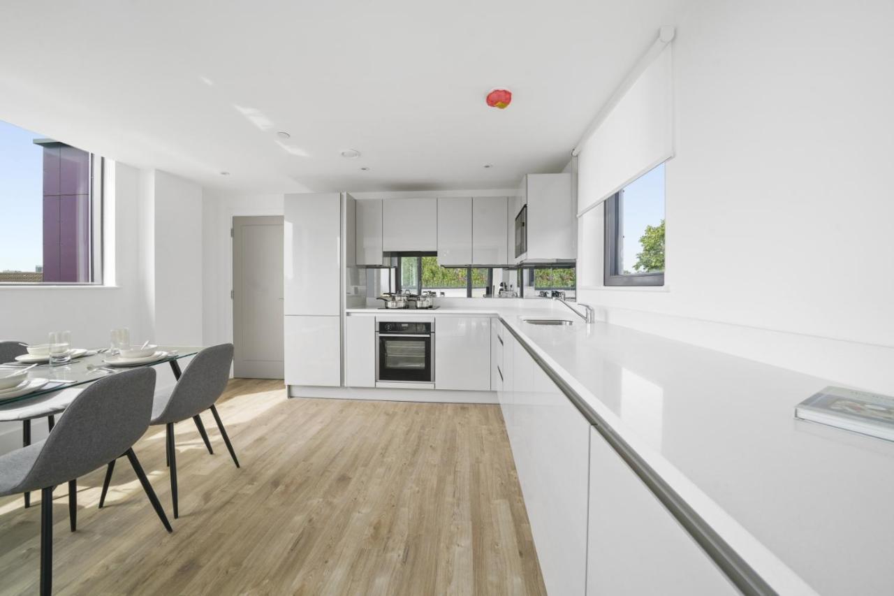Executive Apartments In Bermondsey Free Wifi & Aircon By City Stay Aparts 런던 외부 사진